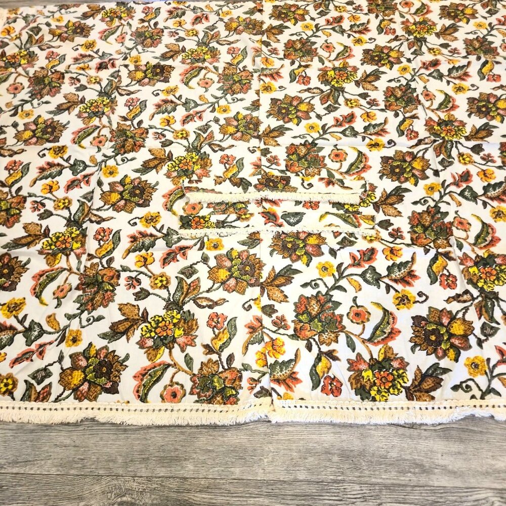 Vintage Floral Curtains Panels & Tie Backs Fringe edge  Rounded corner 70s Boho